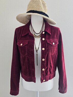 Forever 21 Burgundy Corduroy Cropped Trucker Jacket Size M